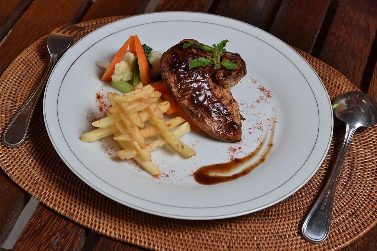 Langkisau Resort Hotel & Restaurant Padang  Exteriér fotografie